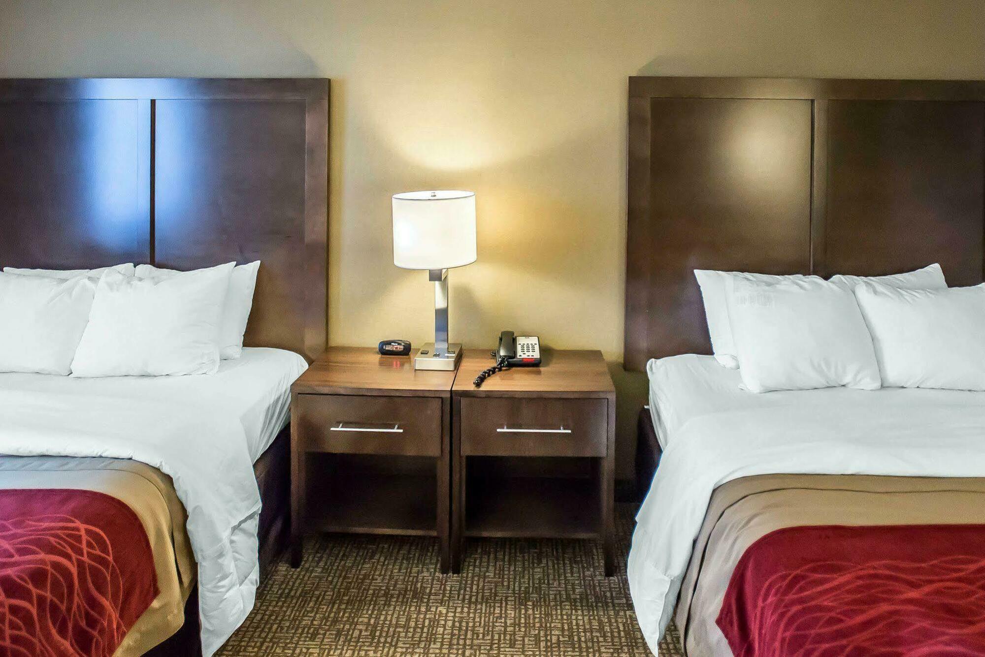 Comfort Inn 2*